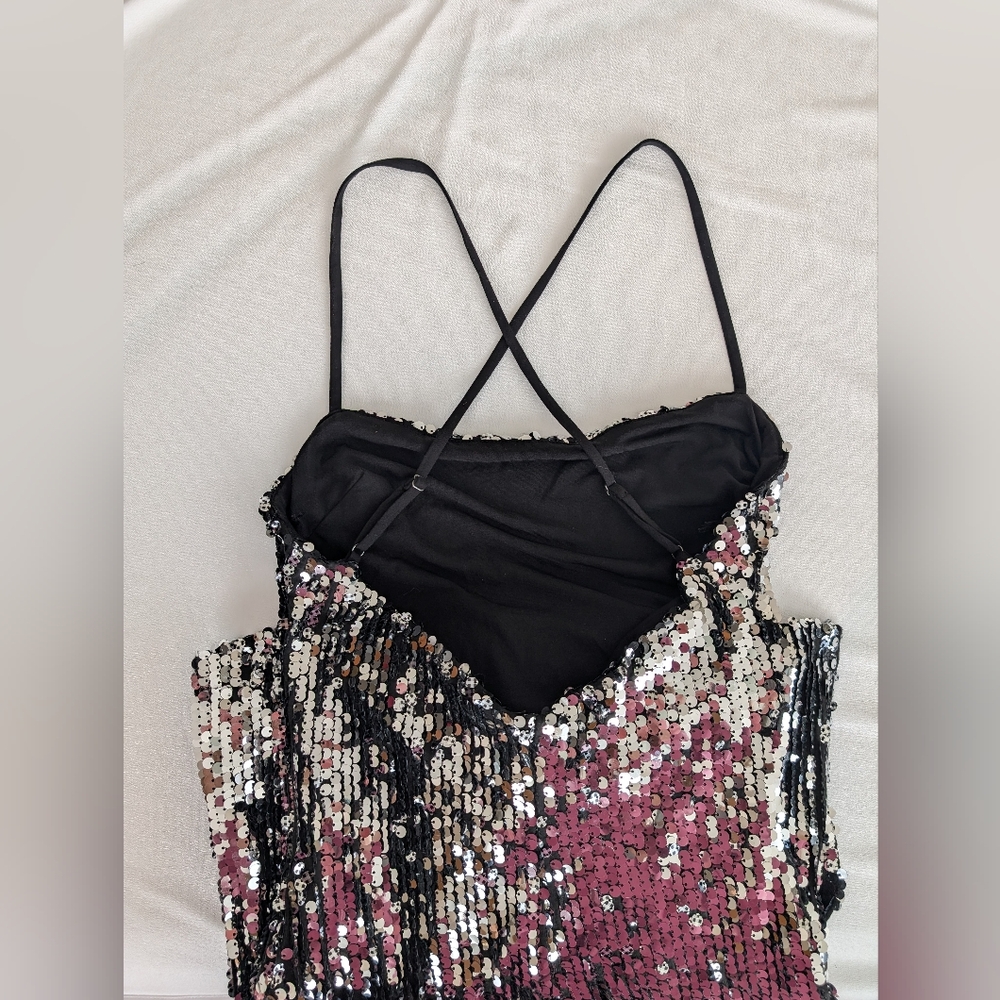 Sequin Bodycon Dress Size M - Picture 7 of 9
